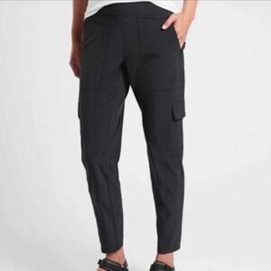 Athleta Women’s Size 0 Chelsea Utility Jogger Pants in Black